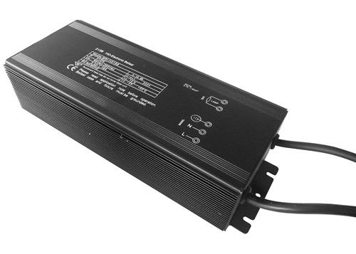 Tăng phô MH điện tử CDM 160Hz CMH Philips CosmoPolis